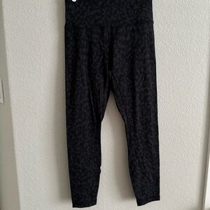 Lululemon Wunder Under Grey Camo Leopard Cheetah Camoflauge Leggings